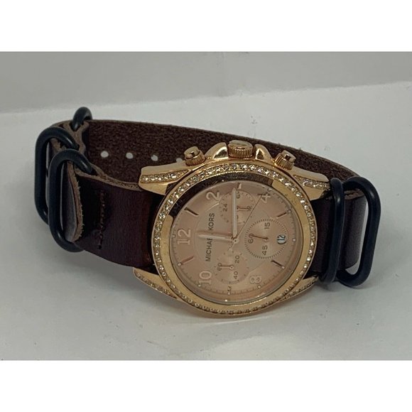Michael Kors MK5263 Women\'s Leather Analog Rose Di